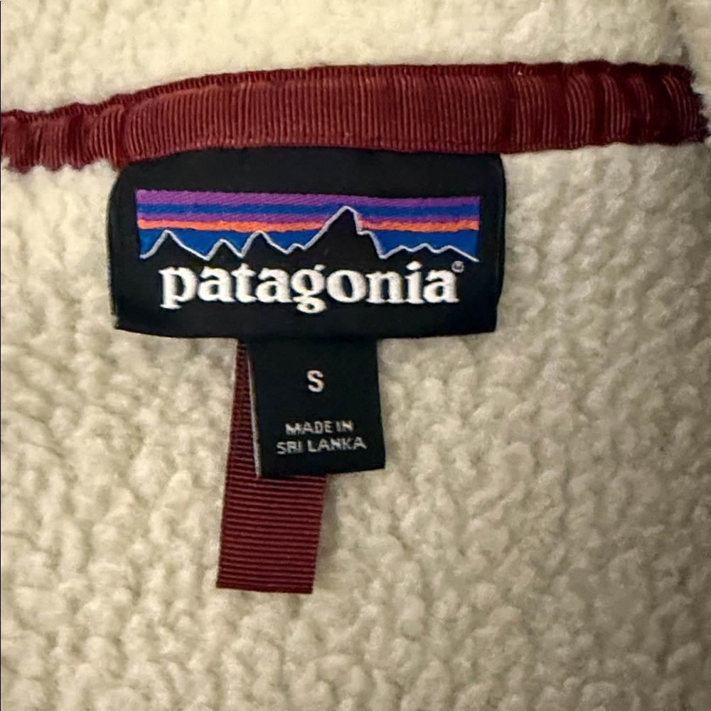 Patagonia Women's Retro Pile Zip Up Hoodie in Pelican - Picture 2 of 3